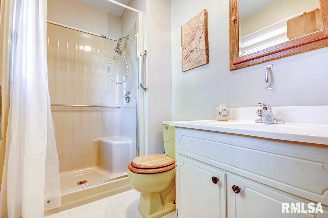 53 Guinevere Drive Rochester, IL 62563 - Photo 19 of 27 Gallery Image 19