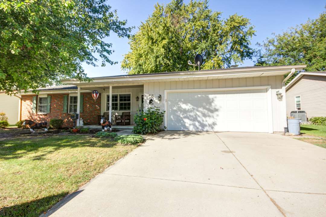 53 Guinevere Drive Rochester, IL 62563 - Photo 22 of 27 Gallery Image 22