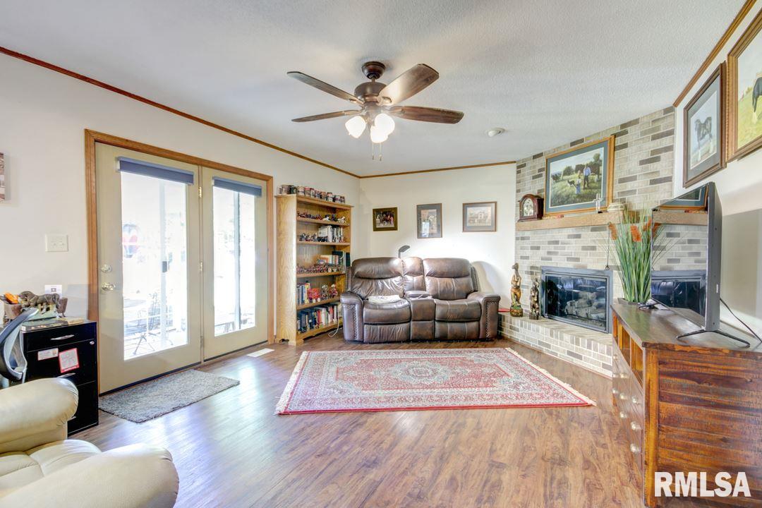 53 Guinevere Drive Rochester, IL 62563 - Photo 5 of 27 Gallery Image 5