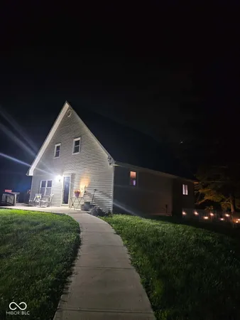 $450,000 | 8271 West County Road 700 North, Middletown, IN 47356
