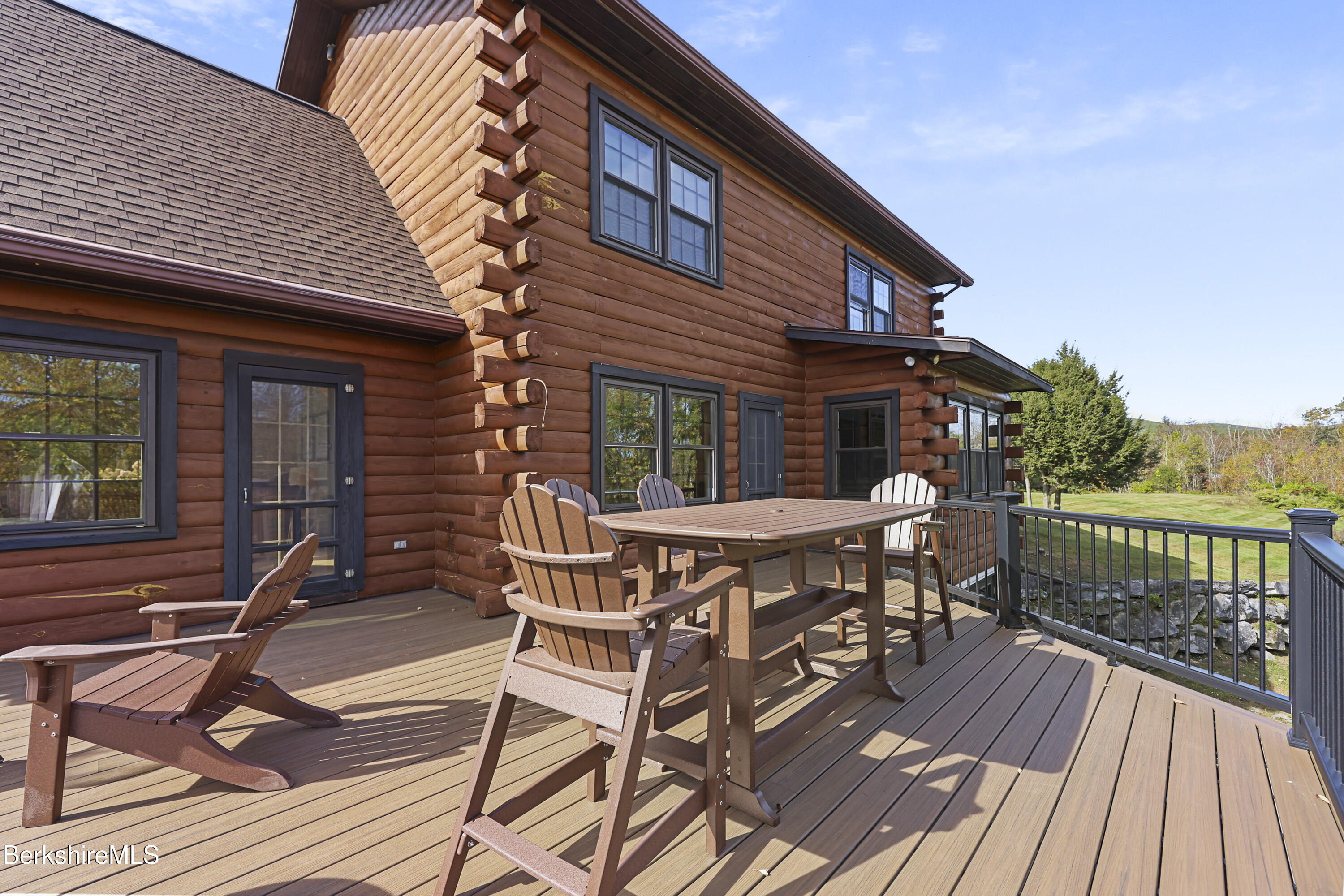 1020 Cascade Street Pittsfield, MA 01201 - Photo 50 of 75 50 Back Porch