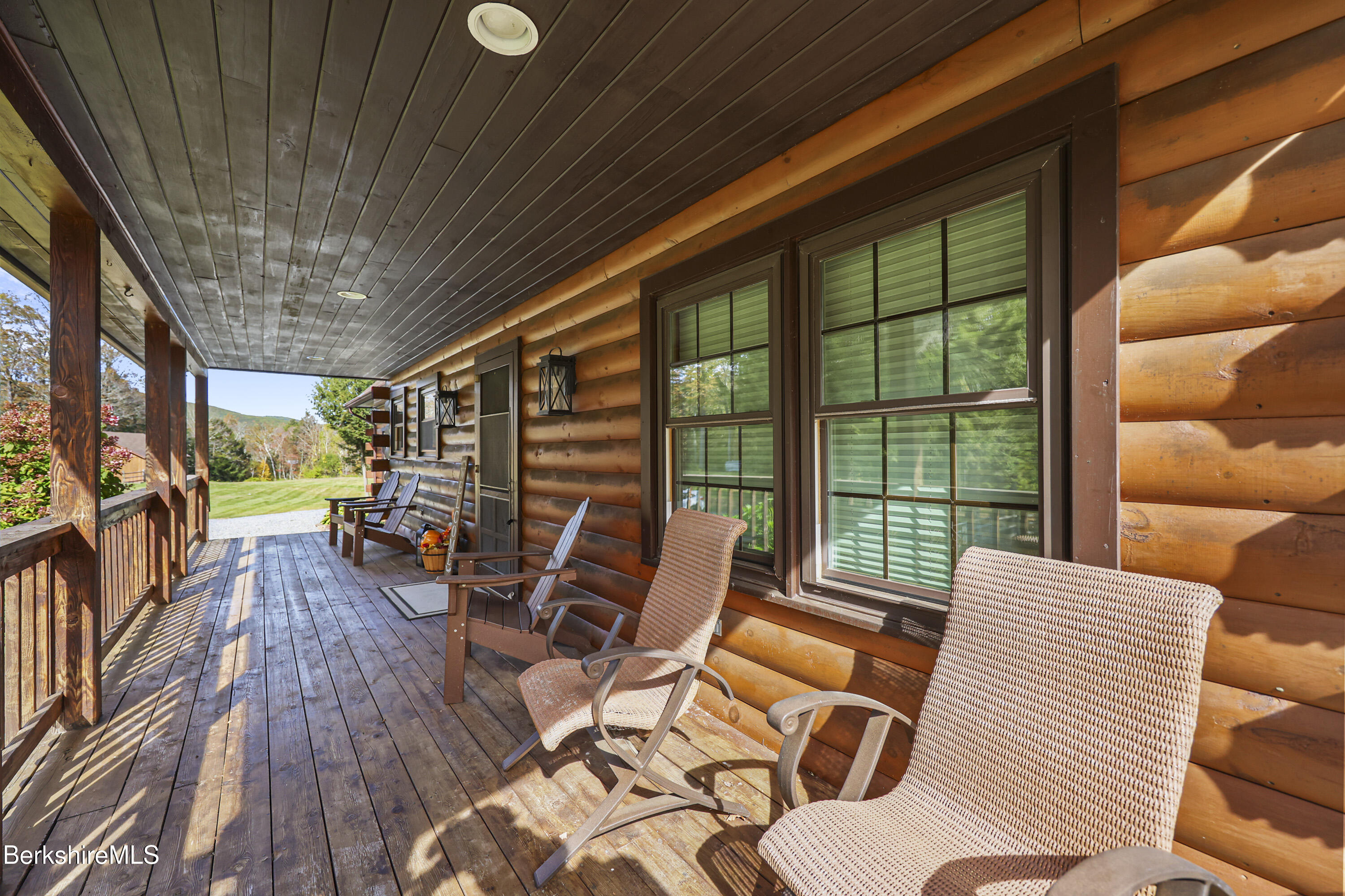 1020 Cascade Street Pittsfield, MA 01201 - Photo 9 of 75 20 Front Porch