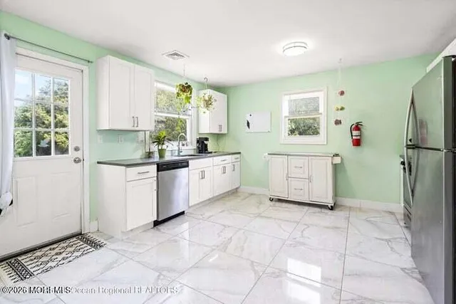 $3,300 | 109 Main Street, Toms River, NJ 08757