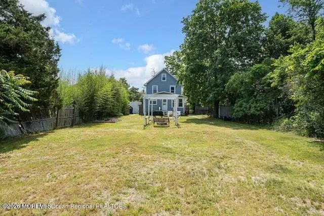 $3,300 | 109 Main Street, Toms River, NJ 08757