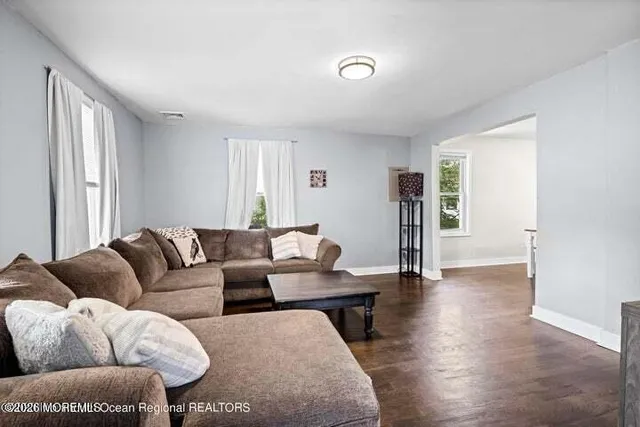 $3,300 | 109 Main Street, Toms River, NJ 08757