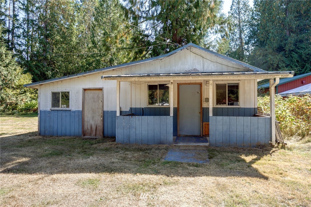 46570 Baker Loop Road Concrete, WA 98237 - Photo 17 of 23 Gallery Image 17