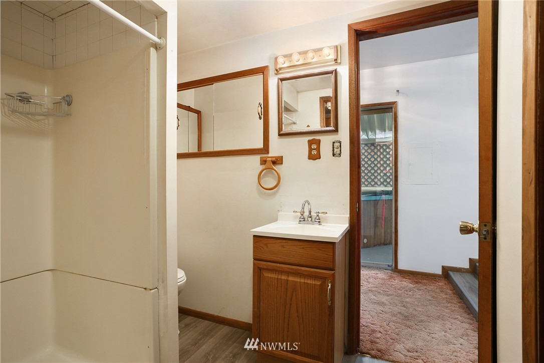 46570 Baker Loop Road Concrete, WA 98237 - Photo 9 of 23 Gallery Image 9