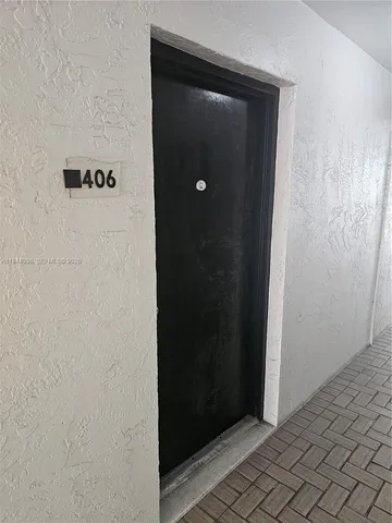$2,340 | 2150 Southwest 16th Avenue, Unit 406, Miami, FL 33145