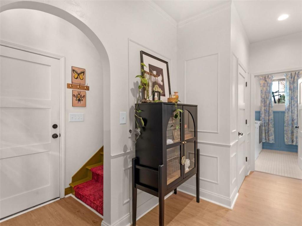 701 Marks Road Mansfield, GA 30055 - Photo 25 of 50 a view of an entryway with furniture