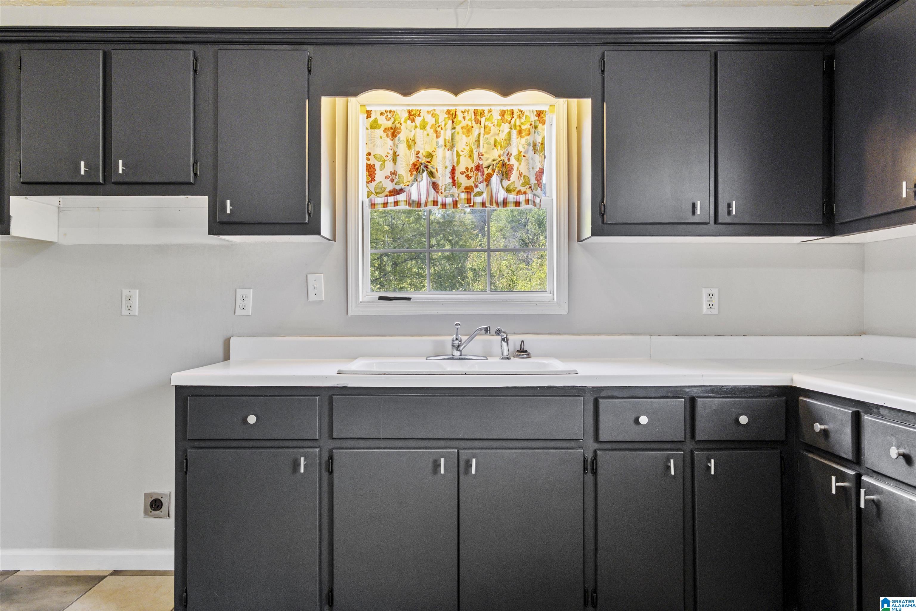 4465 Riddles Bend Road Rainbow City, AL 35906 - Photo 28 of 58 Gallery Image 28