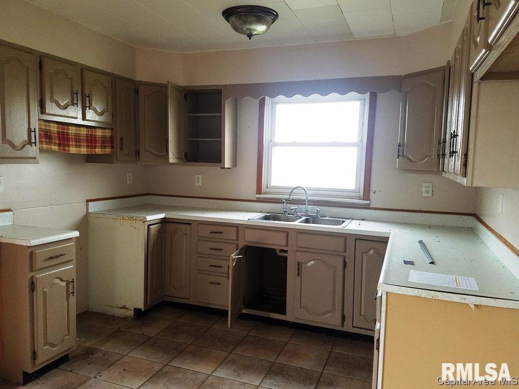 18855 North 2100th Road Bushnell, IL 61422 - Photo 4 of 12
