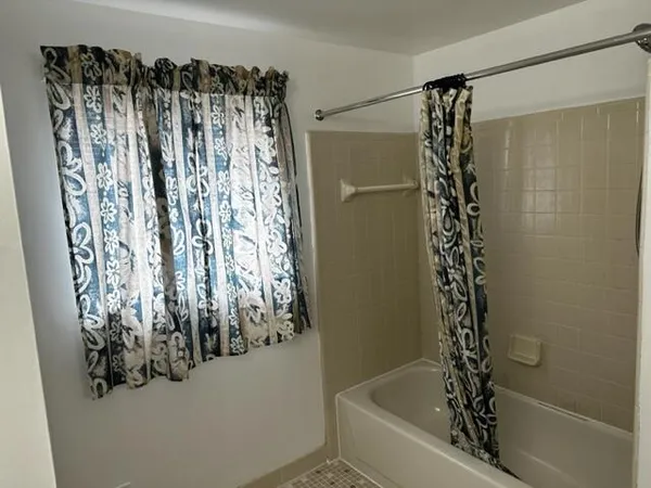 $2,700 | Undisclosed Address, Canton, MI 48187