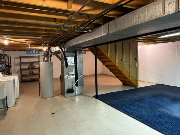 $2,700 | Undisclosed Address, Canton, MI 48187