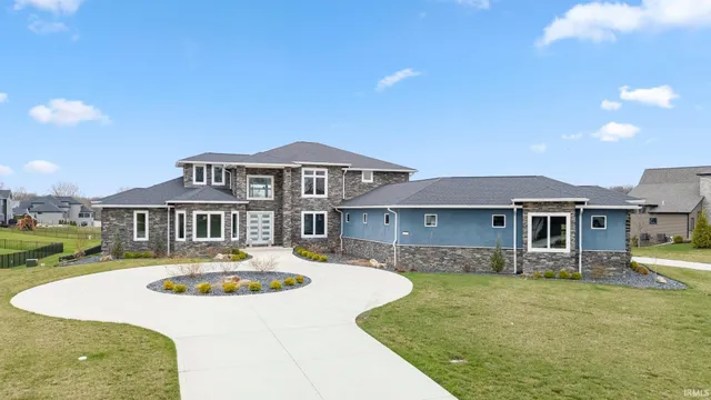$1,290,000 | 13777 Aslan Passage, Fort Wayne, IN 46845