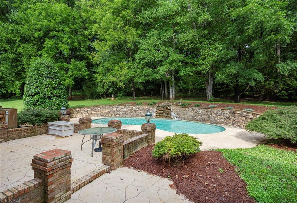 7831 Alcorn Road Oak Ridge, NC 27310 - Photo 23 of 29
