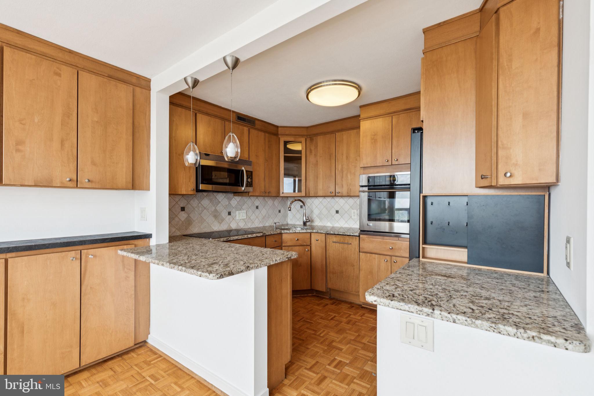 224 West Rittenhouse Square, Unit 2911 Philadelphia, PA 19103 - Photo 12 of 35 Gallery Image 12