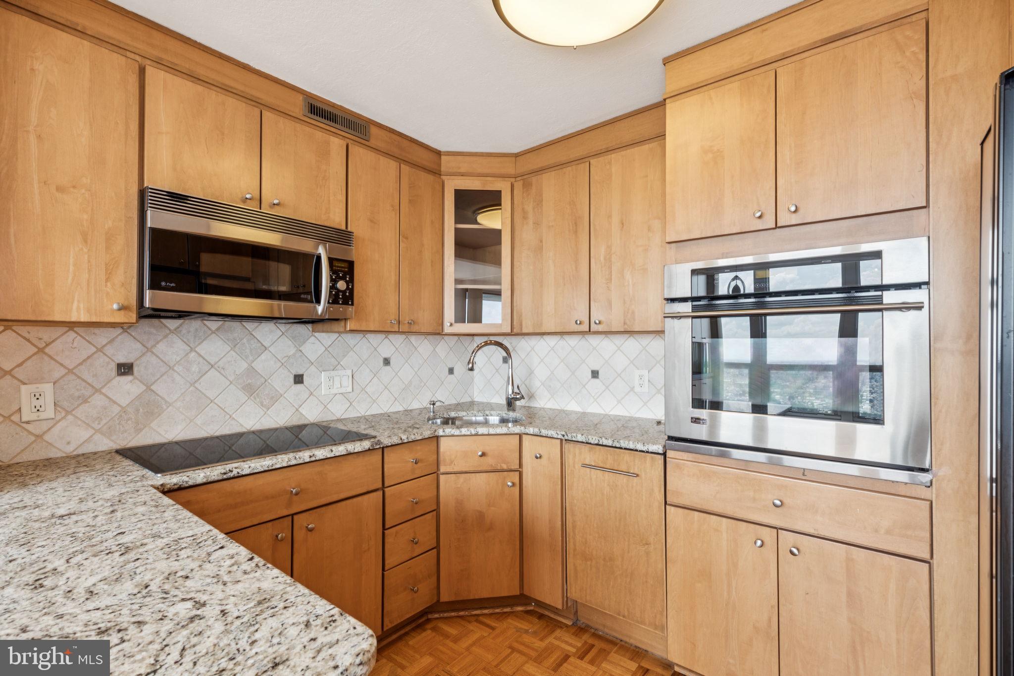224 West Rittenhouse Square, Unit 2911 Philadelphia, PA 19103 - Photo 13 of 35 Gallery Image 13