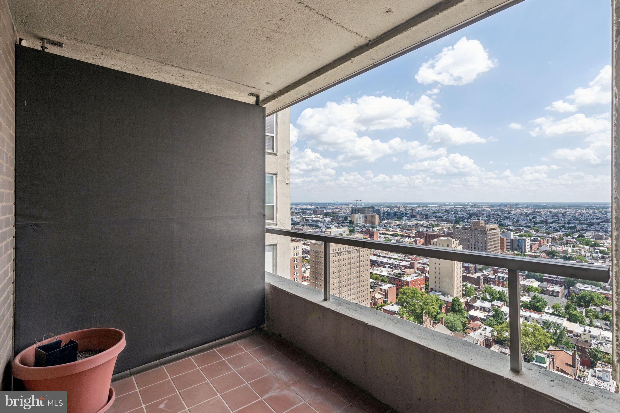 224 West Rittenhouse Square, Unit 2911 Philadelphia, PA 19103 - Photo 18 of 35 Gallery Image 18
