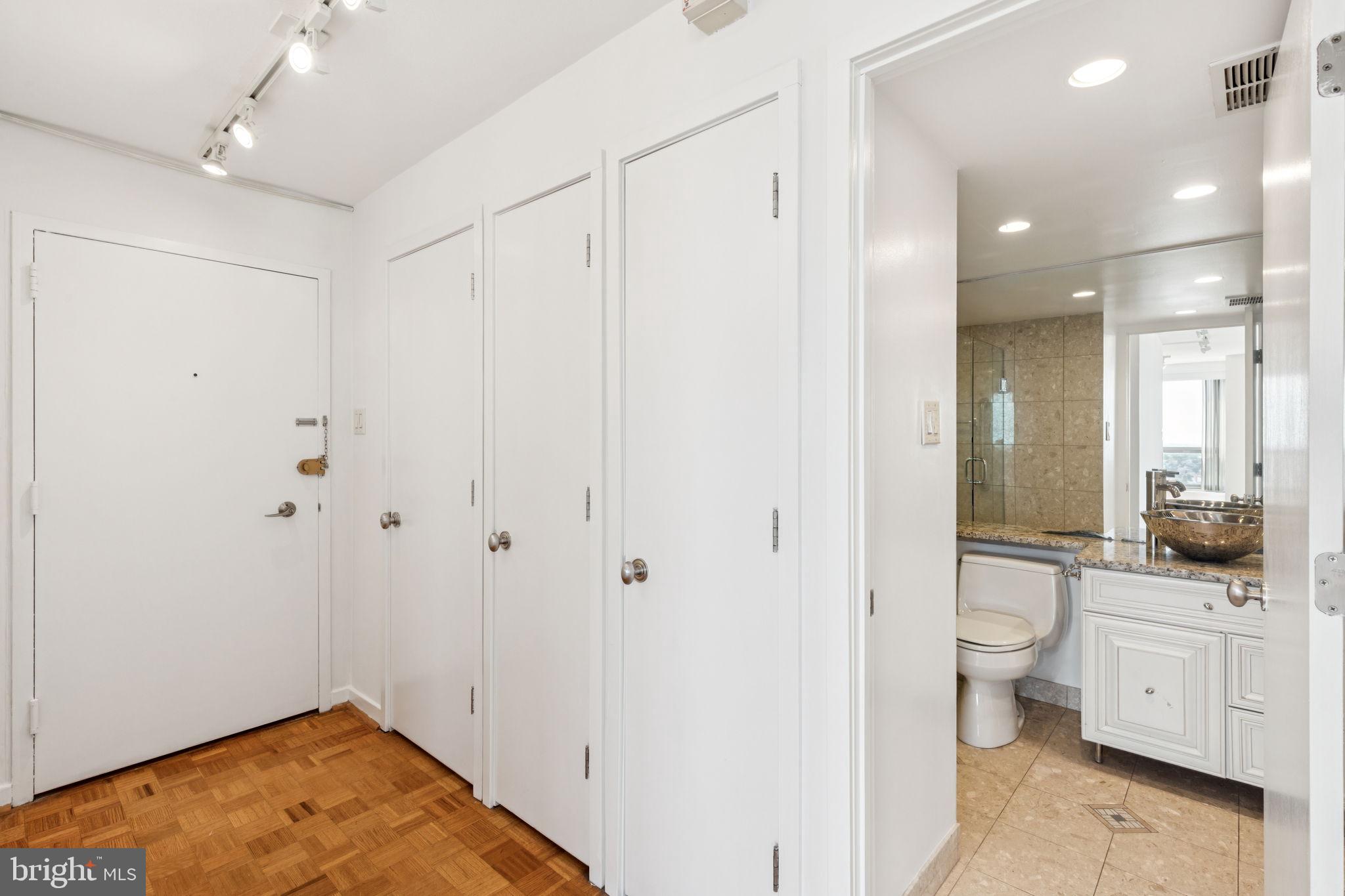 224 West Rittenhouse Square, Unit 2911 Philadelphia, PA 19103 - Photo 2 of 35 Gallery Image 2