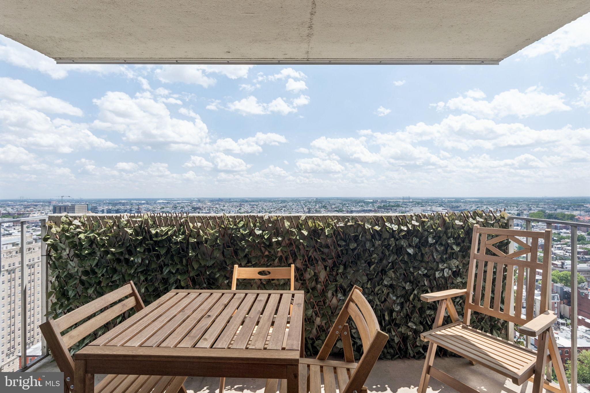 224 West Rittenhouse Square, Unit 2911 Philadelphia, PA 19103 - Photo 6 of 35 Gallery Image 6
