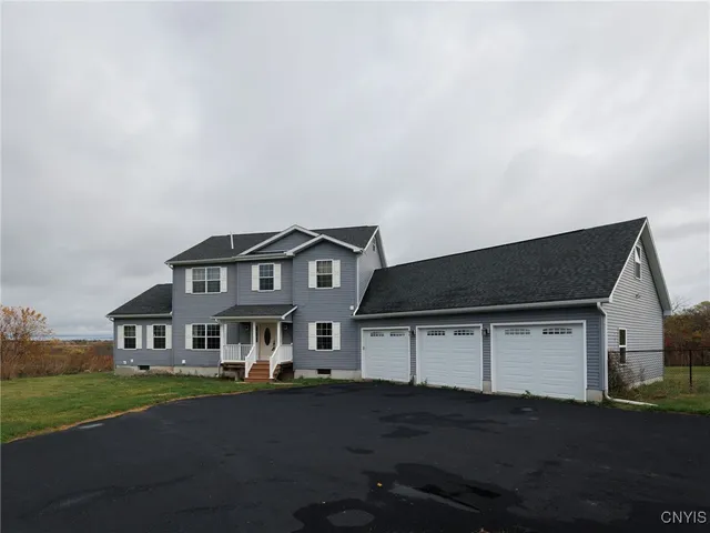 $514,900 | 29315 Steinhilber Road, Le Ray, NY 13637