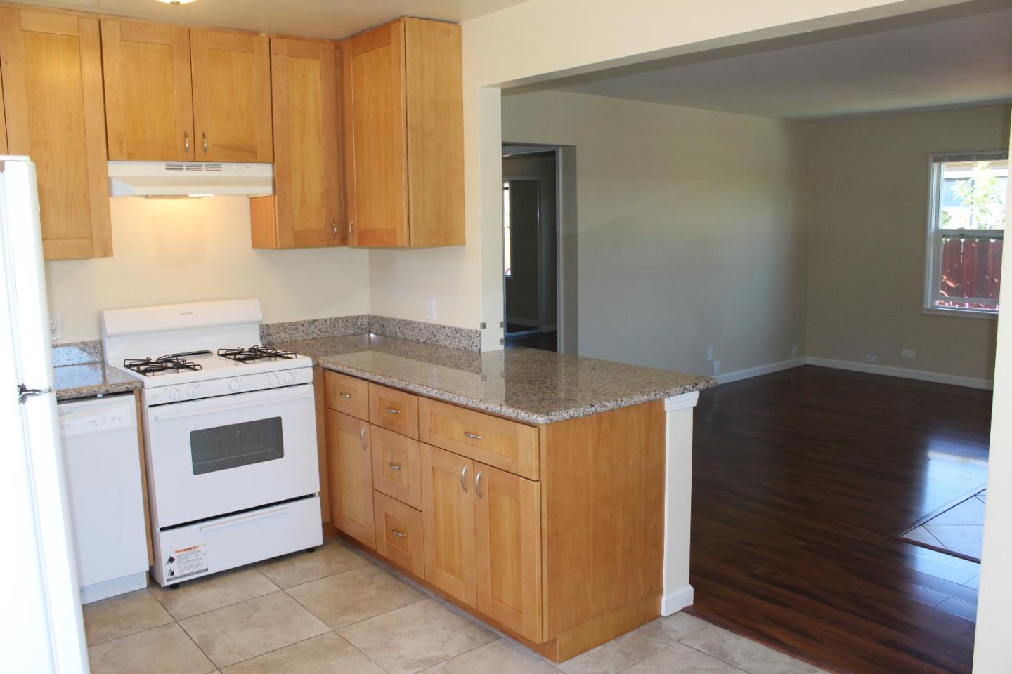 527 Rollins Road Burlingame, CA 94010 - Photo 14 of 18 Gallery Image 14