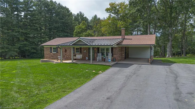 $360,000 | 834 Pine Swamp Road, Sparta, NC 28675