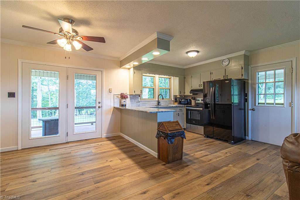 834 Pine Swamp Road Sparta, NC 28675 - Photo 17 of 43