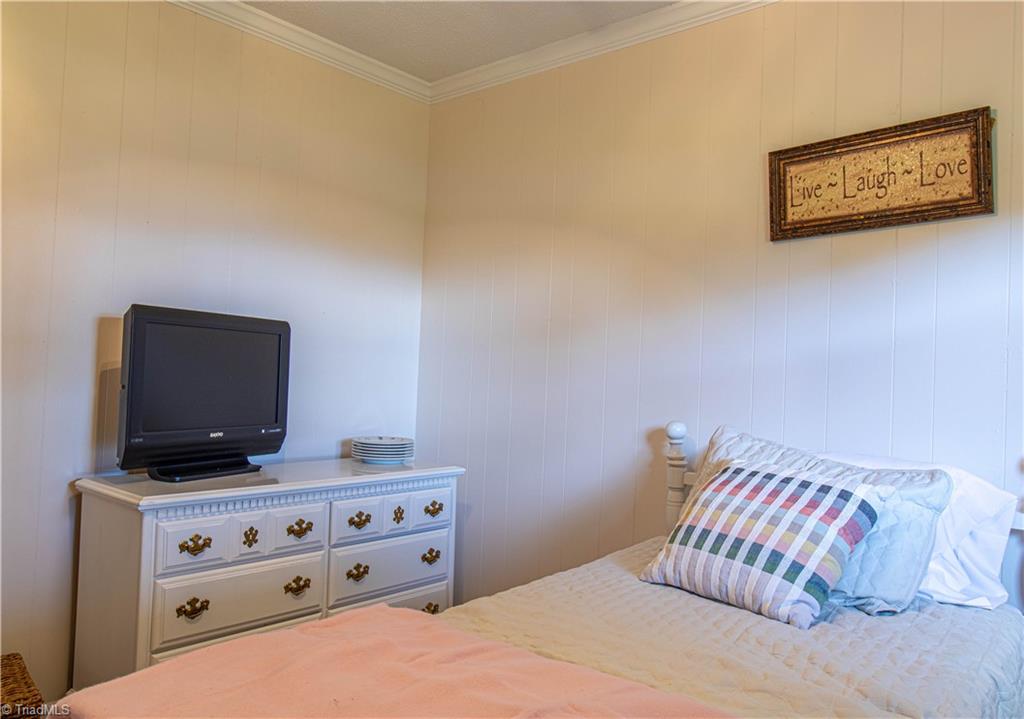 834 Pine Swamp Road Sparta, NC 28675 - Photo 22 of 43