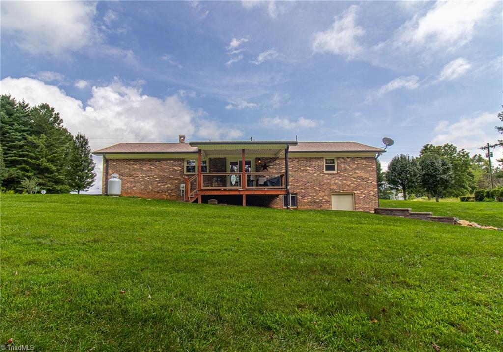 834 Pine Swamp Road Sparta, NC 28675 - Photo 36 of 43