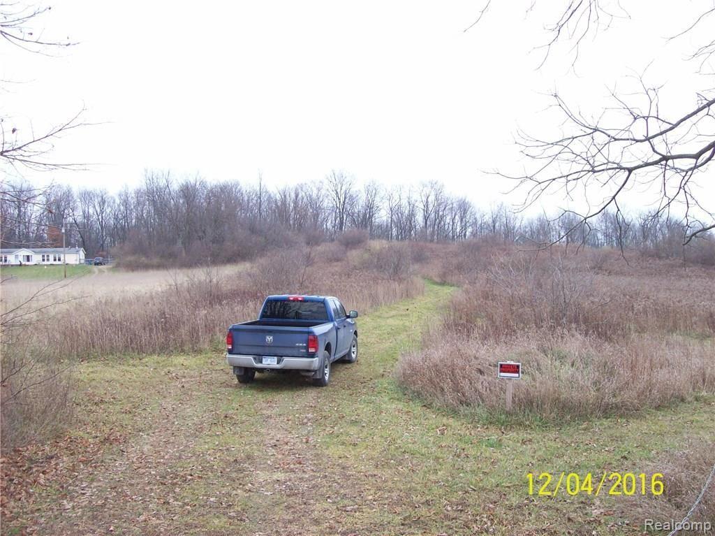 Na Moscow Road Jonesville, MI 49250 - Photo 7 of 36