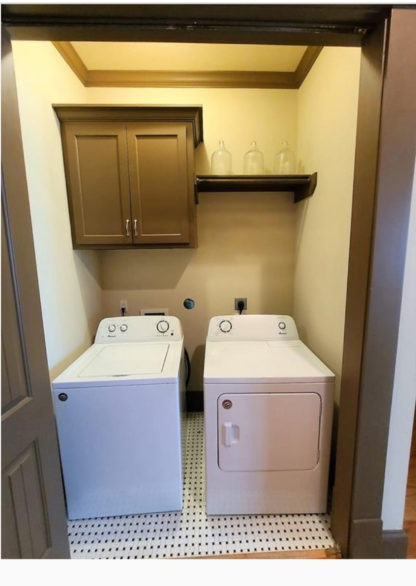 855 Mathis Street Houston, TX 77009 - Photo 21 of 28 Washer and Dryer included