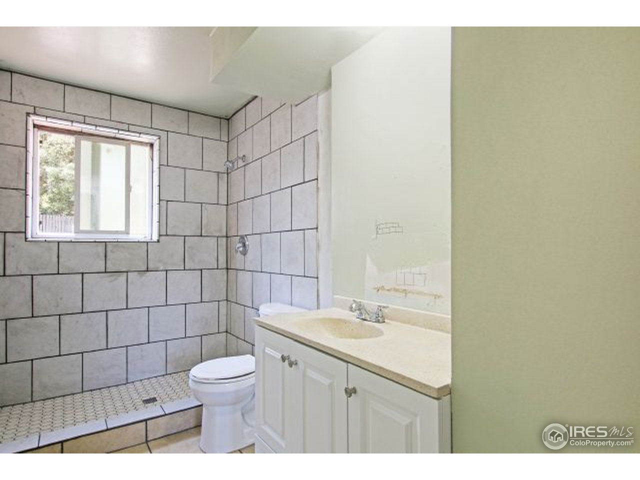 2437 Antelope Road Fort Collins, CO 80525 - Photo 14 of 20 Gallery Image 14