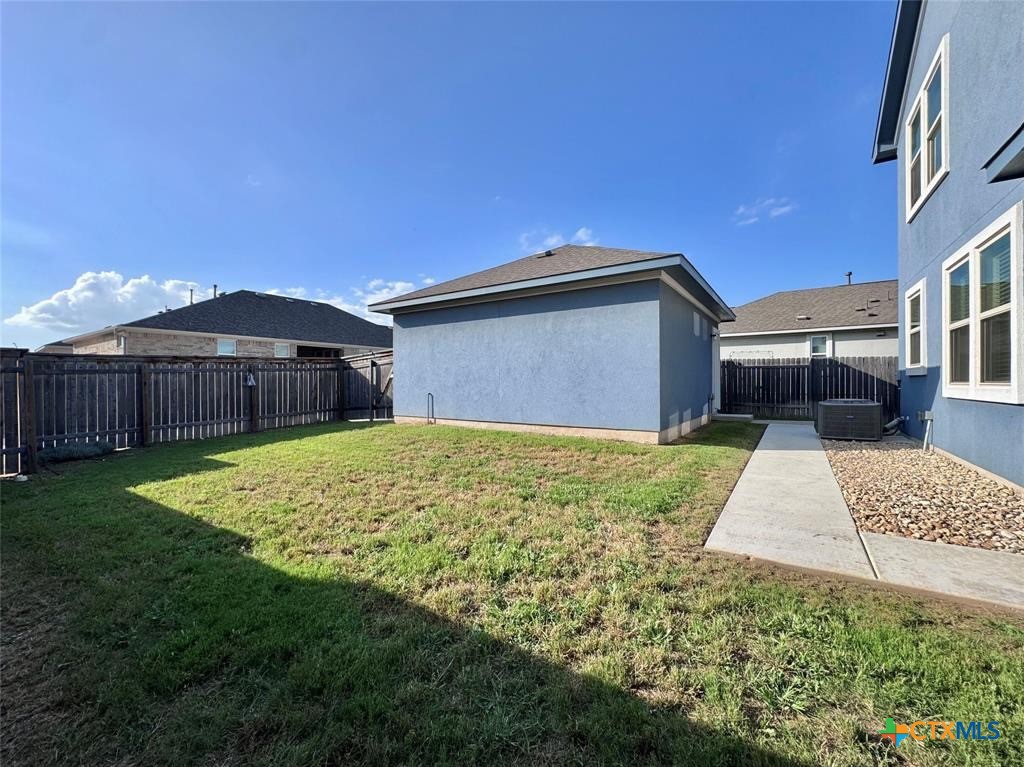 2913 Birch Park Path Leander, TX 78641 - Photo 32 of 38