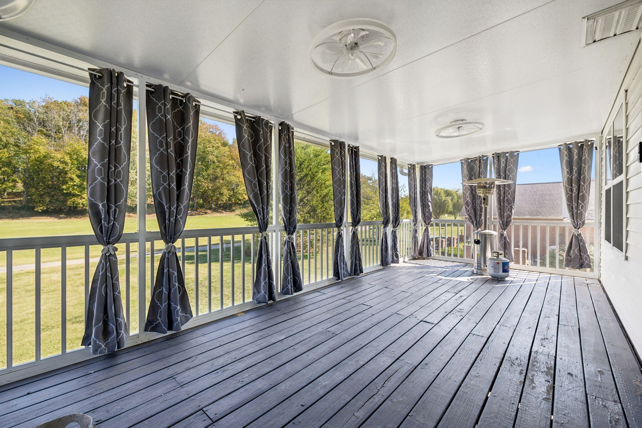 3679 Old State Highway 11 Springfield, TN 37172 - Photo 25 of 50 a view of front door deck and wooden floor