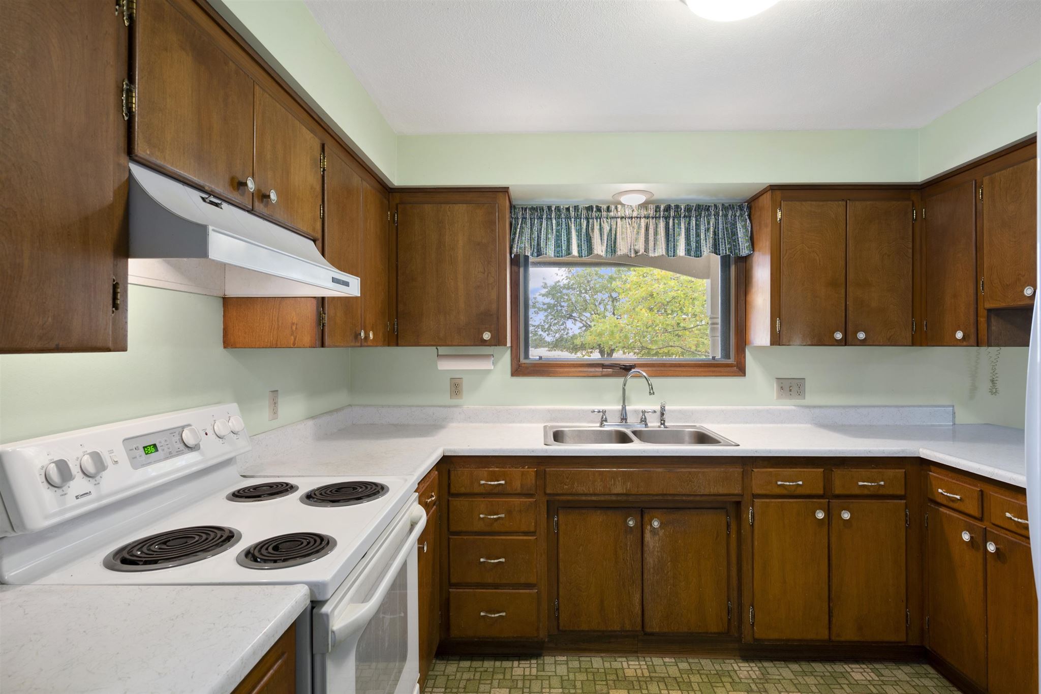 6017 North Lehman Road Spokane, WA 99217 - Photo 9 of 50 Gallery Image 9
