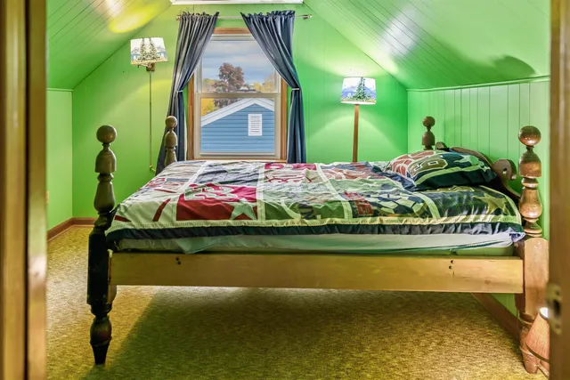 $405,900 | 16 Seneca Avenue, Essex Junction, VT 05452