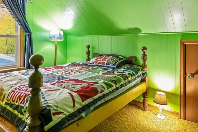 $405,900 | 16 Seneca Avenue, Essex Junction, VT 05452