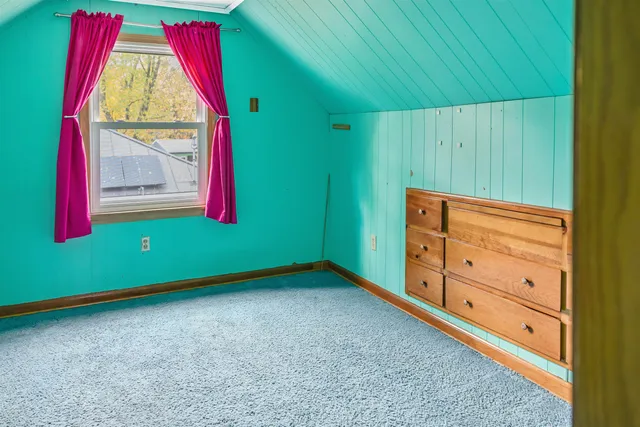 $405,900 | 16 Seneca Avenue, Essex Junction, VT 05452