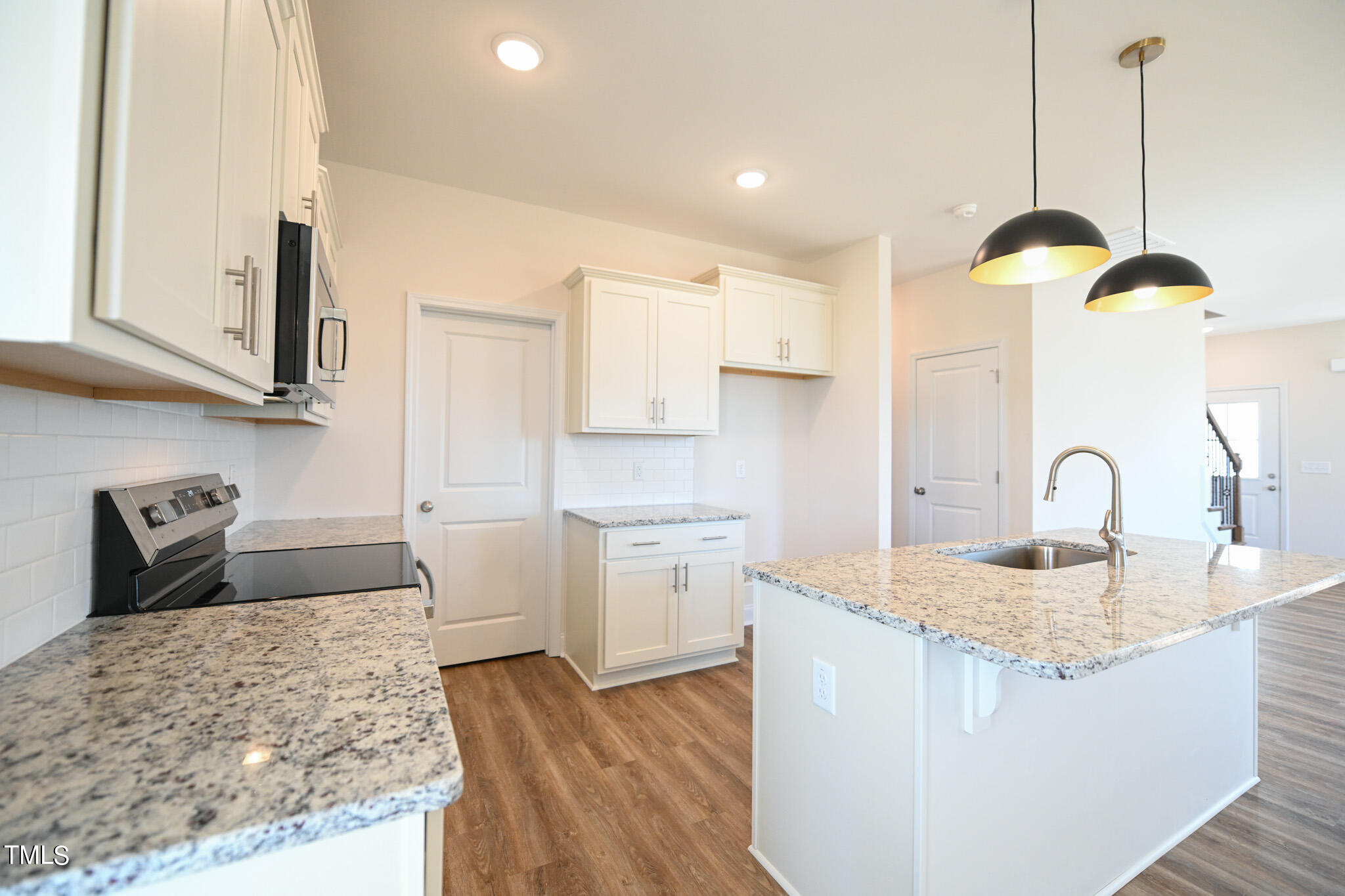 211 Johnson Rdg Way Four Oaks, NC 27524 - Photo 13 of 31 013