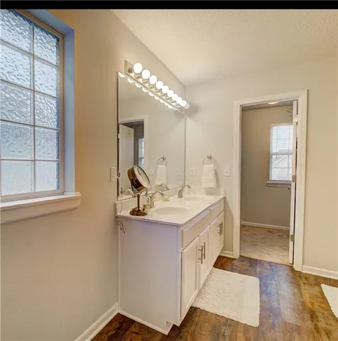 $235,000 | 2104 Southwest Gooseberry Lane, Lee's Summit, MO 64082