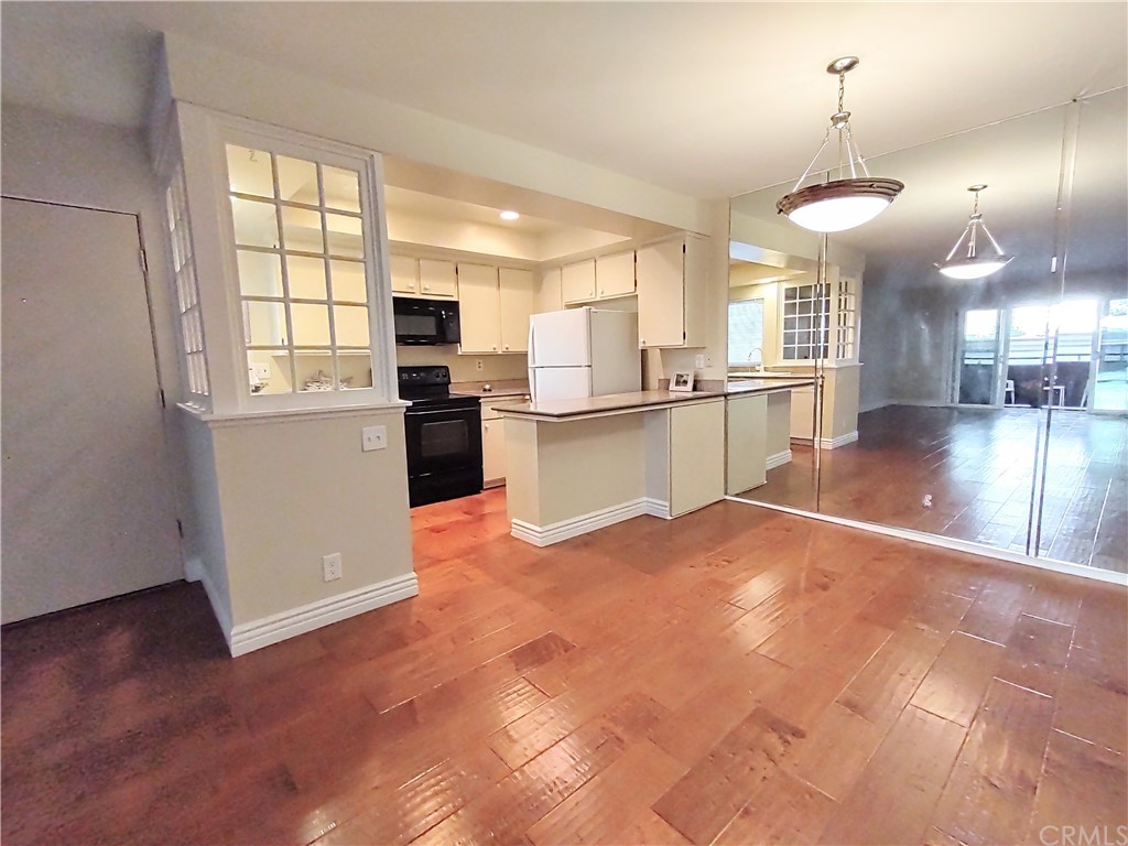 5917 Armaga Spring Road, Unit H Rancho Palos Verdes, CA 90275 - Photo 5 of 33