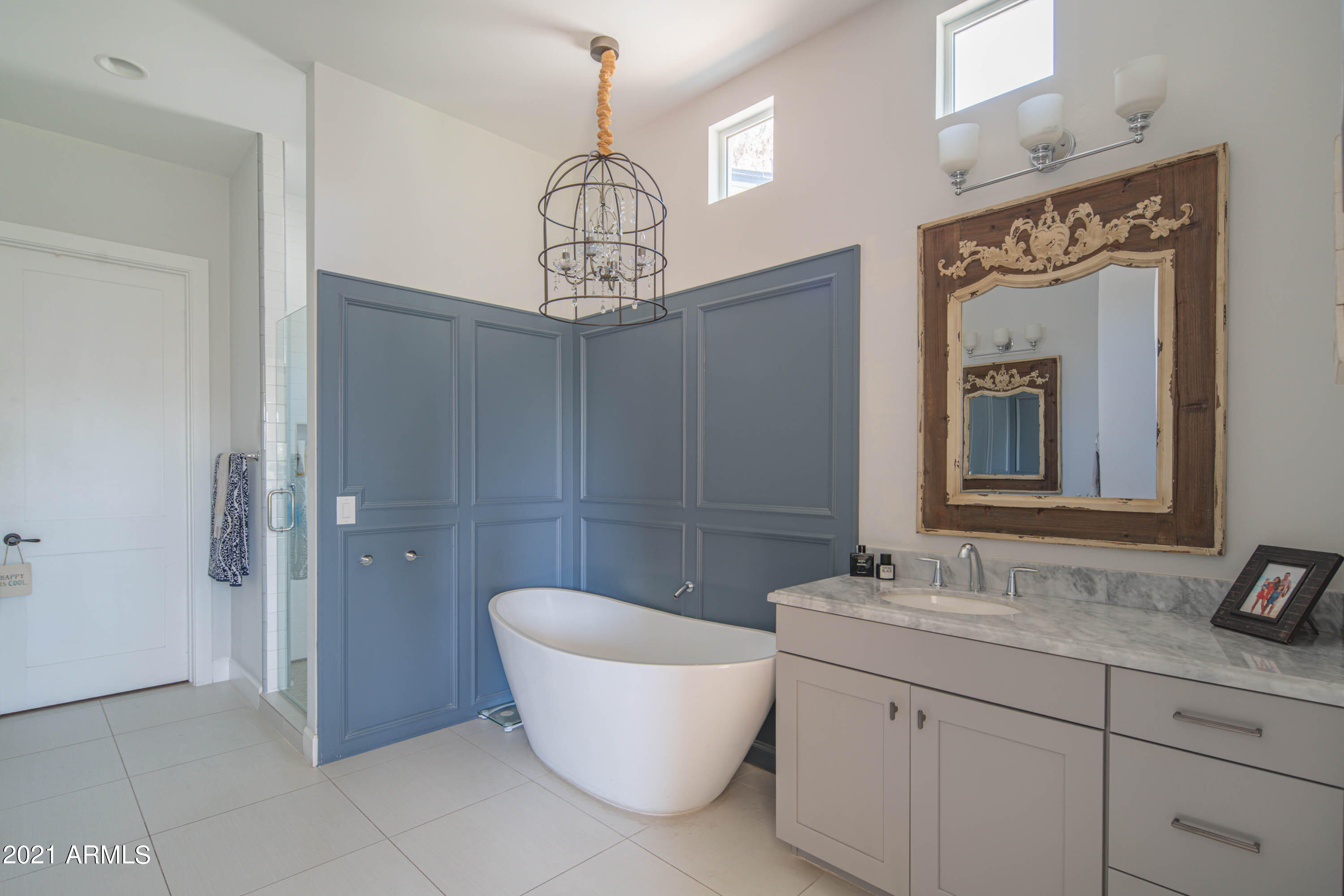 4201 East Cheery Lynn Road Phoenix, AZ 85018 - Photo 20 of 38 eclr-32