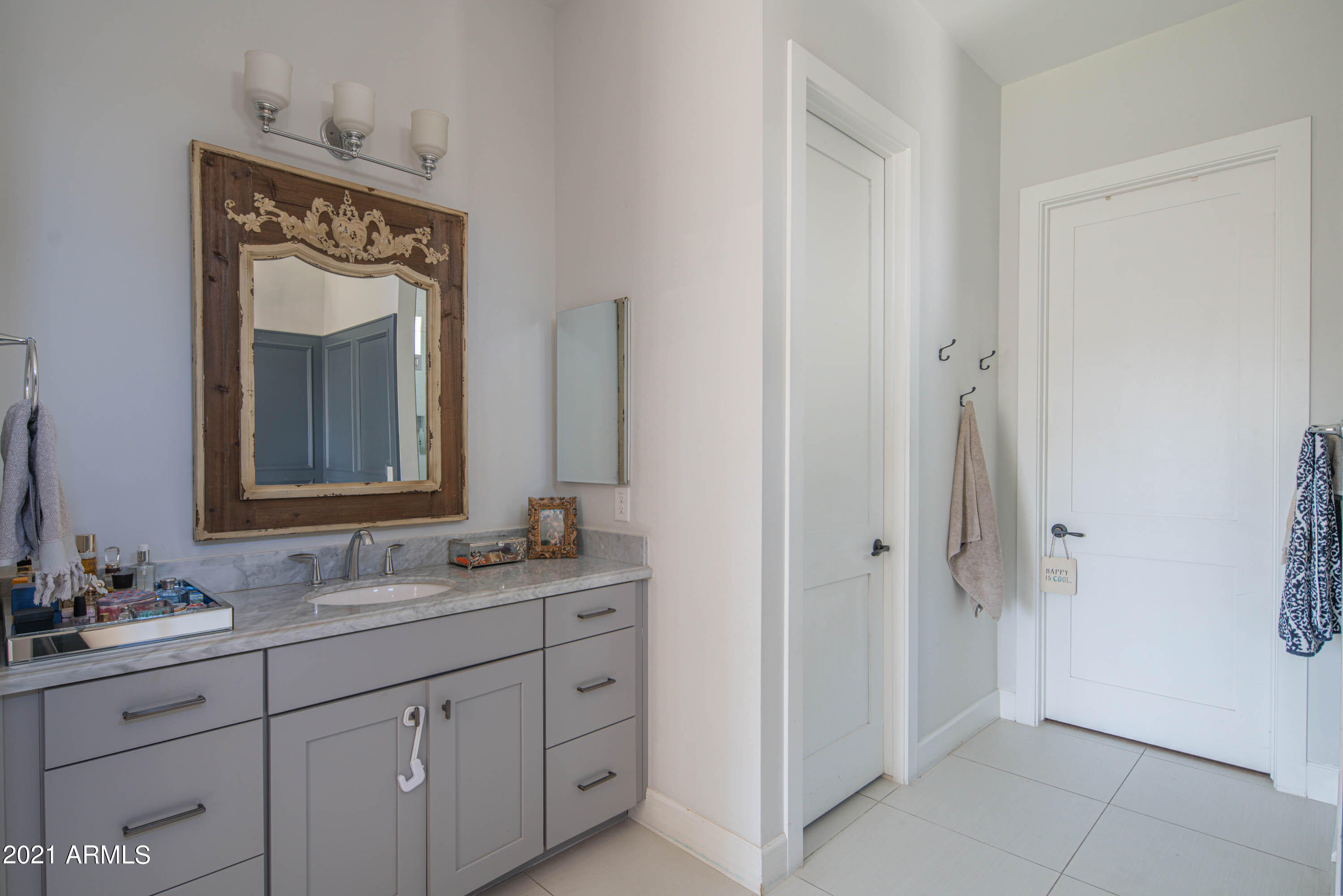 4201 East Cheery Lynn Road Phoenix, AZ 85018 - Photo 21 of 38 eclr-33