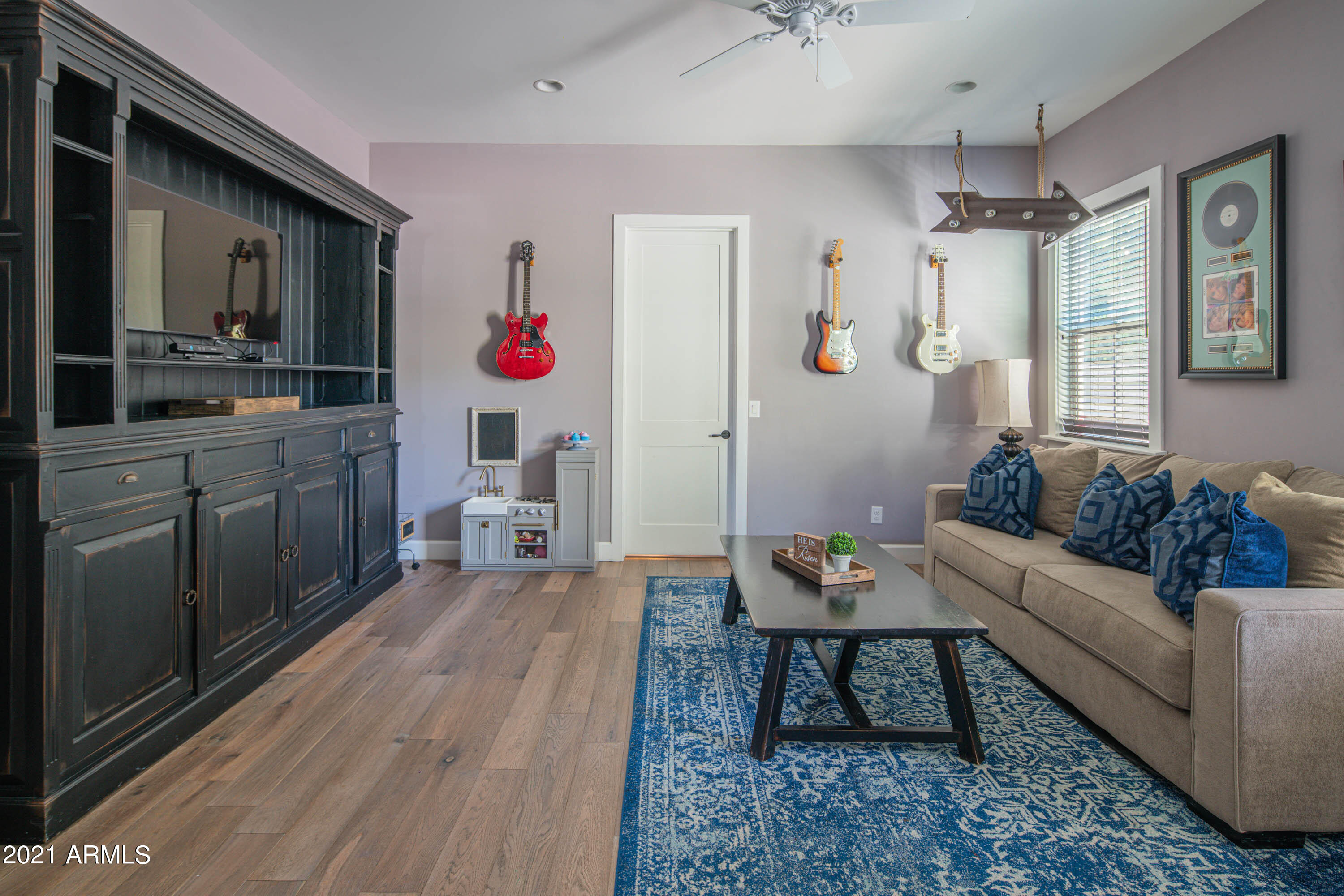 4201 East Cheery Lynn Road Phoenix, AZ 85018 - Photo 25 of 38 eclr-37