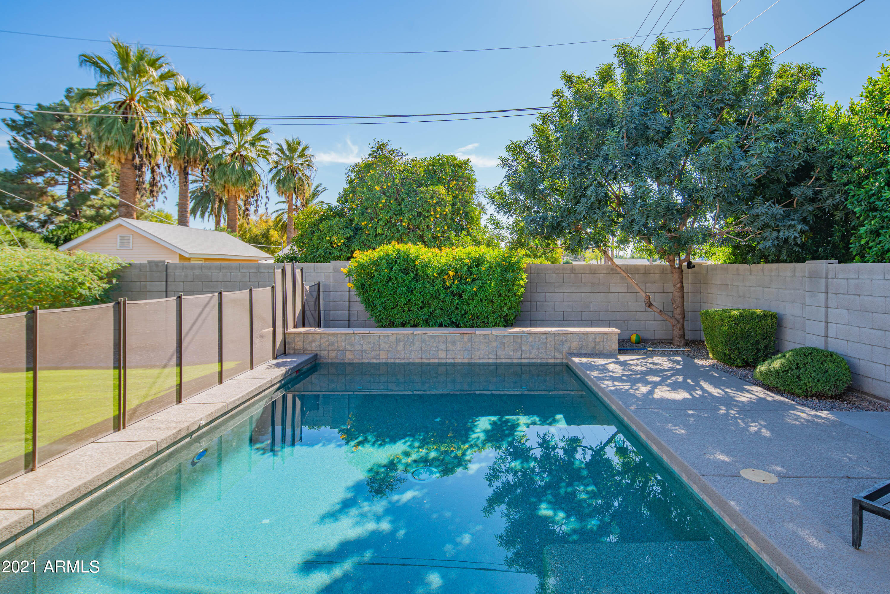 4201 East Cheery Lynn Road Phoenix, AZ 85018 - Photo 34 of 38 eclr-54