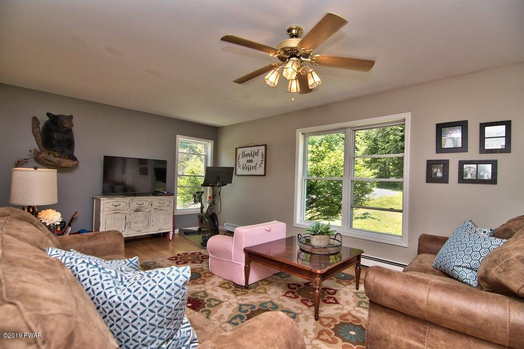 474 Rutledgedale Road Equinunk, PA 18417 - Photo 11 of 55 Living Room
