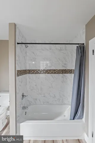 $325,000 | 318 South Main Street, Elmer, NJ 08318