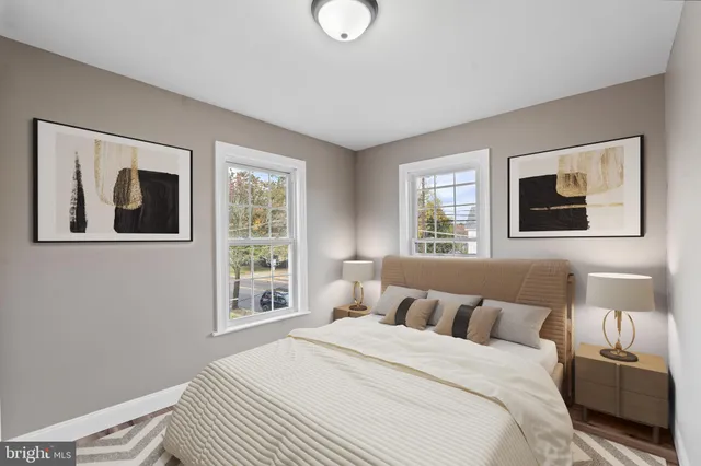 $325,000 | 318 South Main Street, Elmer, NJ 08318