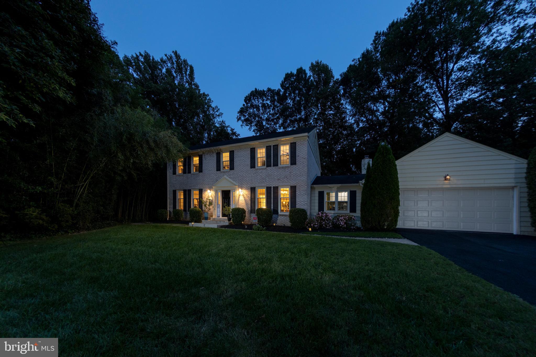 2513 Farrier Lane Reston, VA 20191 - Photo 4 of 51 Gallery Image 4